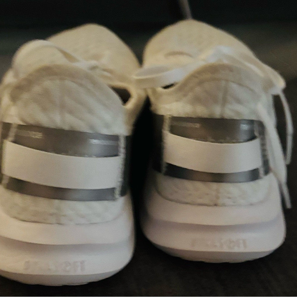 New Balance White and Gray Women’s Sneakers
